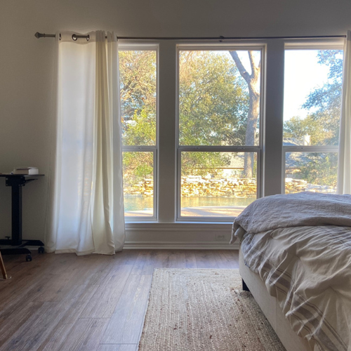 luxury-vinyl-flooring-master-bedroom